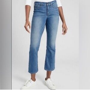 Athleta Sculptek Crop Kick Jean Blue Morro Wash Cropped Straight Size: 12T